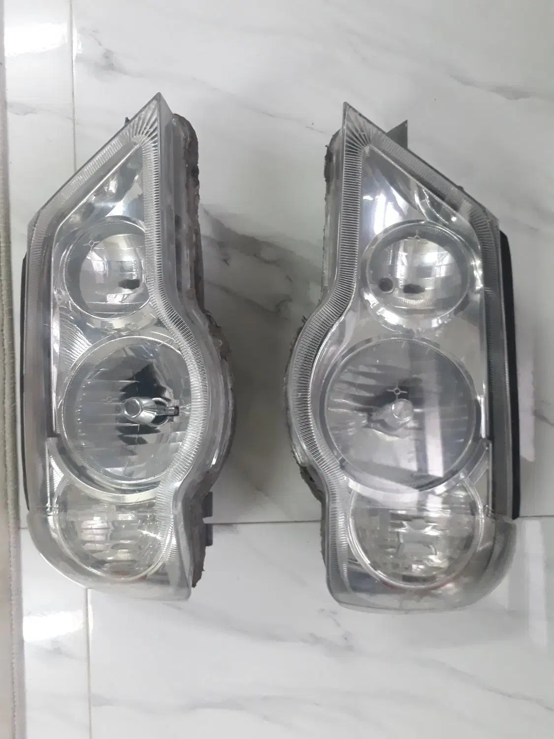 چراغ ۱۳۲جلوپرایدسالم بشرط|قطعات یدکی و لوازم جانبی|رشت, شهرک پردیسان|دیوار