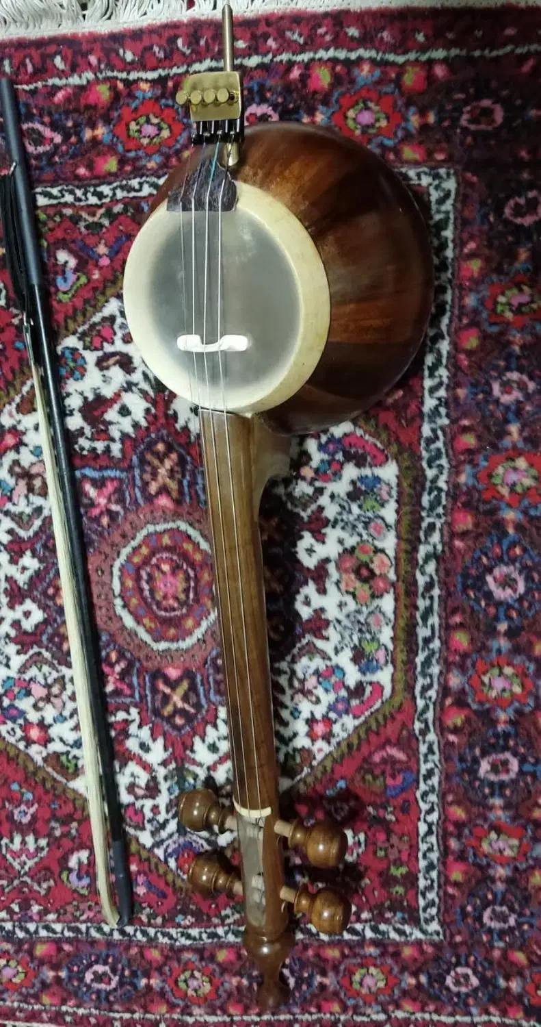 کمانچه حرفه ای خیام|سازهای سنتی|قم, زنبیل آباد|دیوار