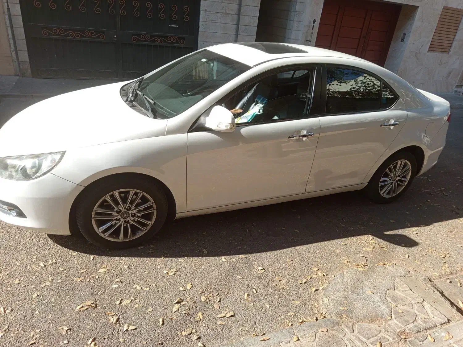 جک J5/دنده اتوماتیک/گیربکس AT/موتور میتسوبیشی|خودرو سواری و وانت|تهران, کرمان|دیوار