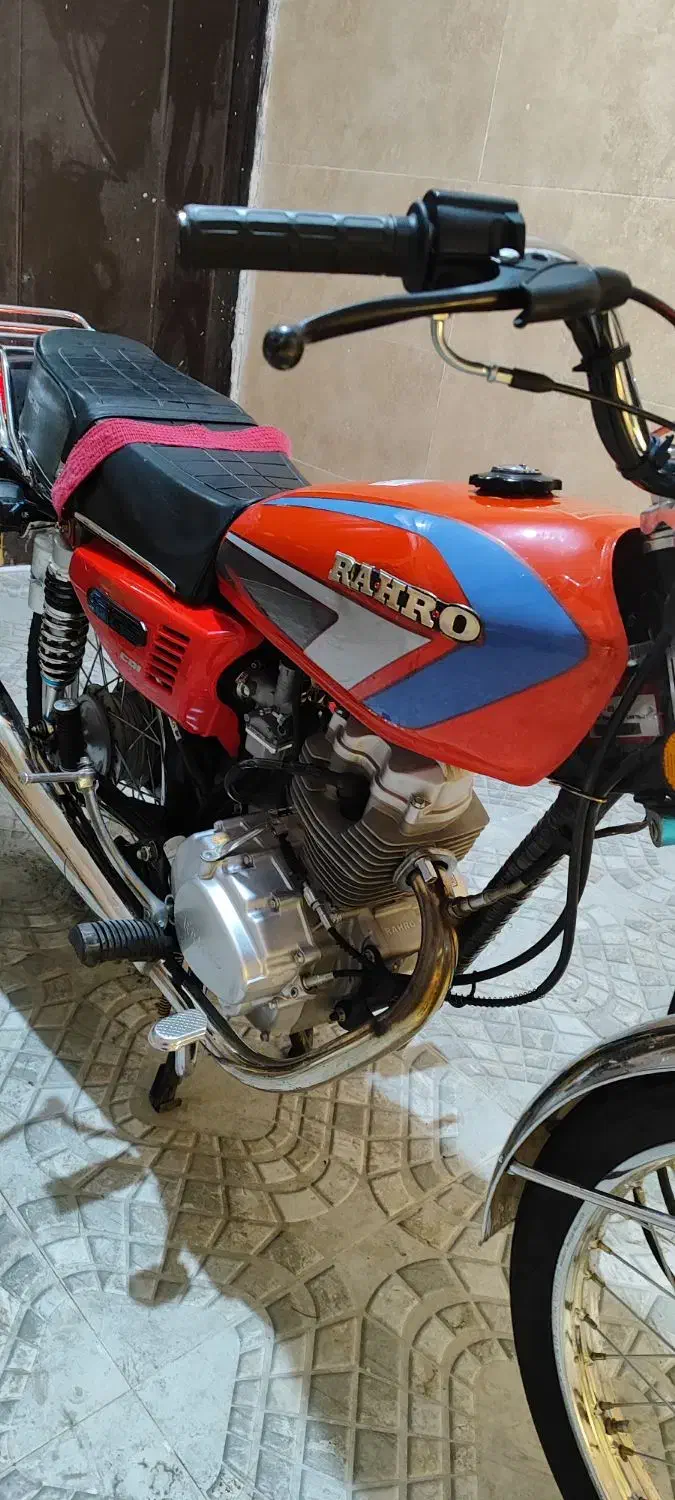 موتور رهرو 125|موتورسیکلت|چهارباغ, |دیوار