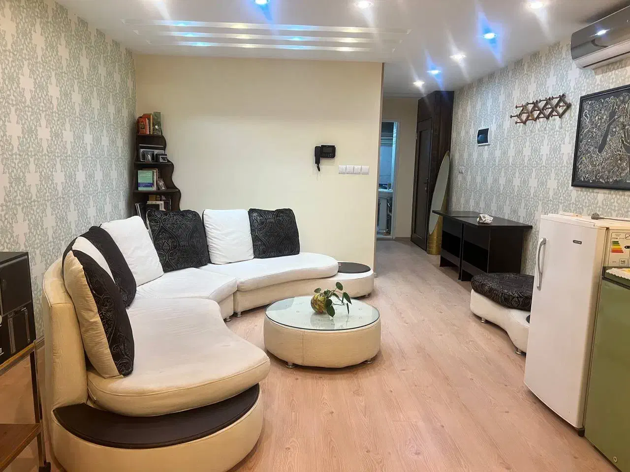 سوئیت یک خواب در بهترین محله ی شیراز|اجارهٔ کوتاه‌مدت آپارتمان و سوئیت|شیراز, عفیف‌آباد|دیوار