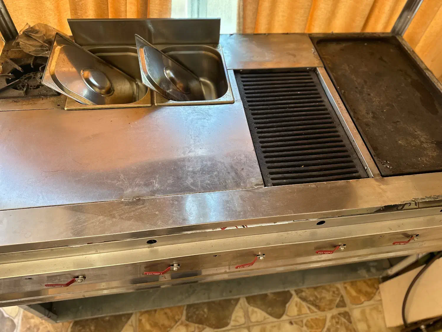 فر ساندویچی|کافی‌شاپ و رستوران|سیرجان, |دیوار