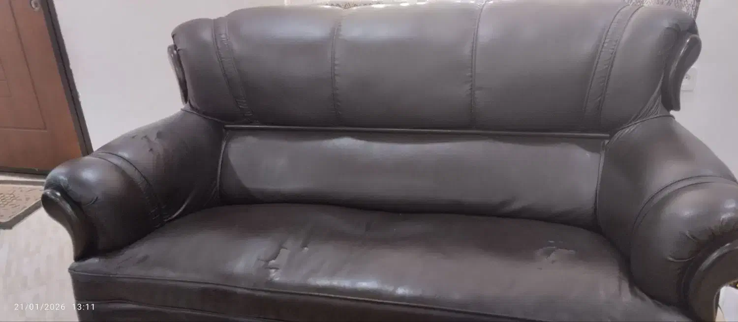 مبل هفت نفره چرم|مبلمان خانگی و میز عسلی|لشت نشا, |دیوار