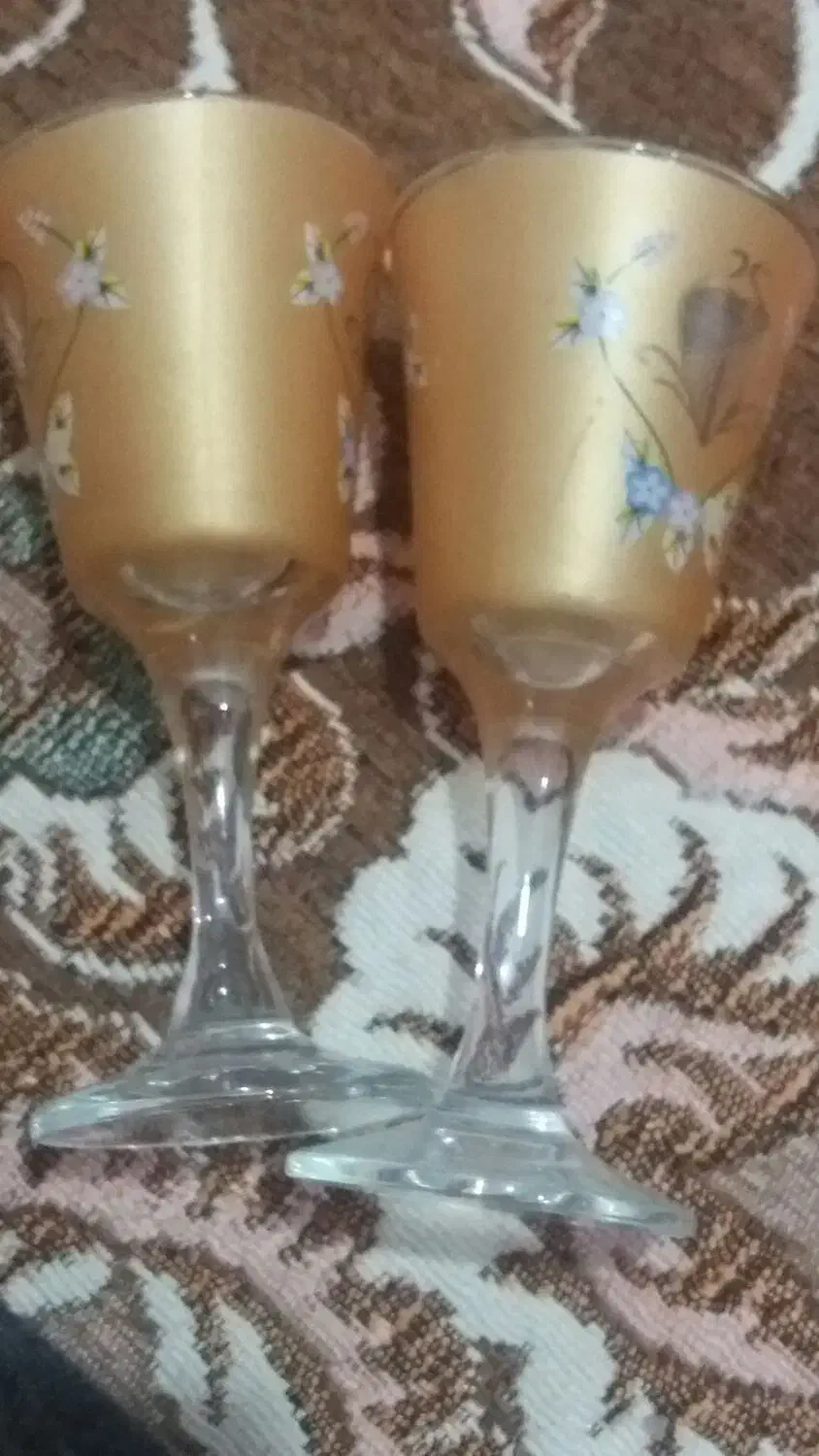 دوتا لیوان پارچ شراب خوری|ظروف سرو و پذیرایی|اهواز, کوی رمضان|دیوار