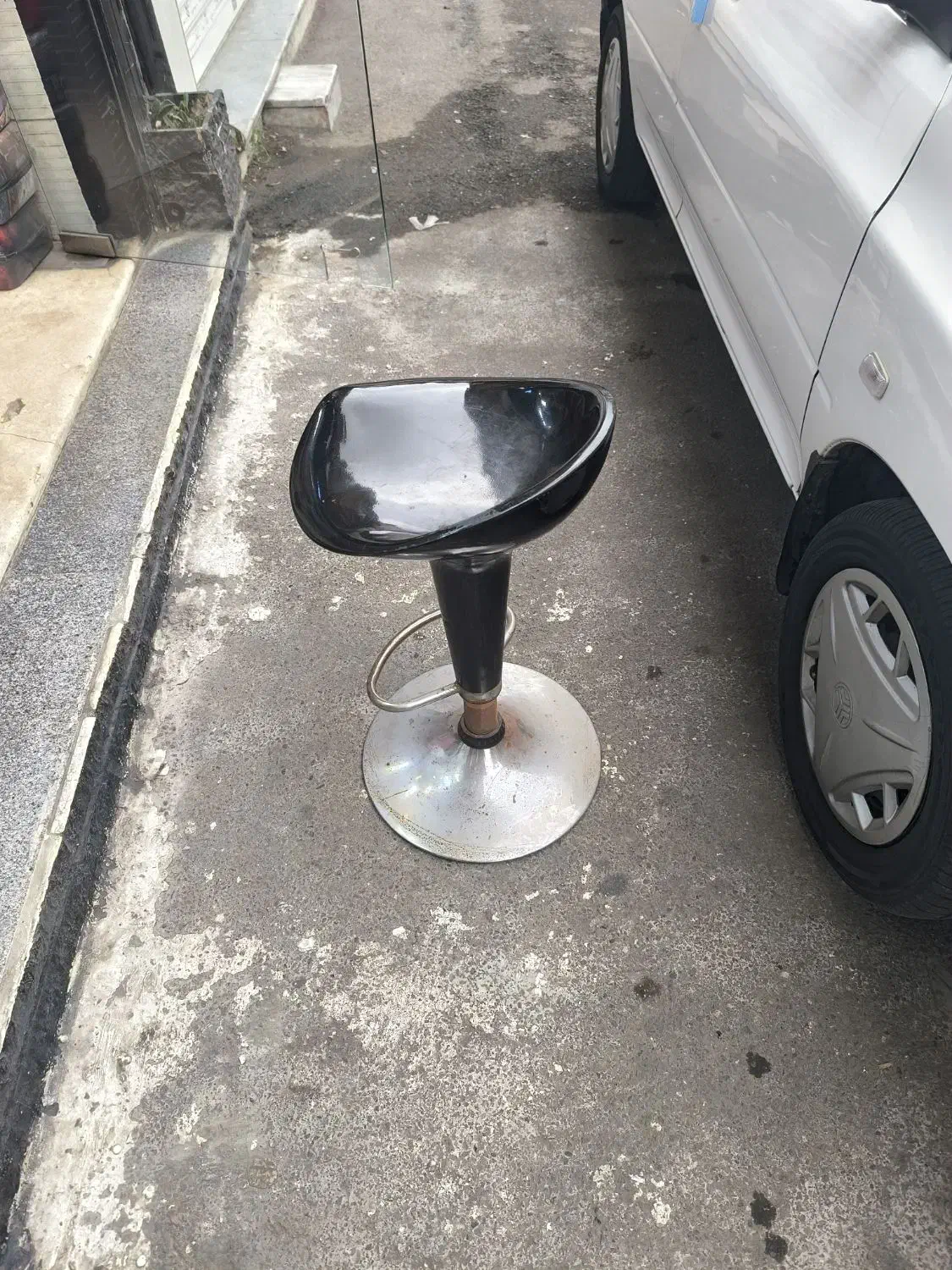 صندلی|صندلی و نیمکت|رشت, معلولین|دیوار