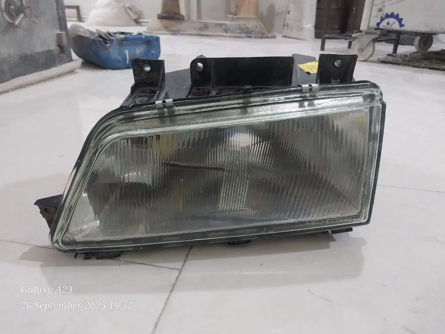 چراغ جلو ۴۰۵glx|قطعات یدکی و لوازم جانبی|فیروزکوه, |دیوار