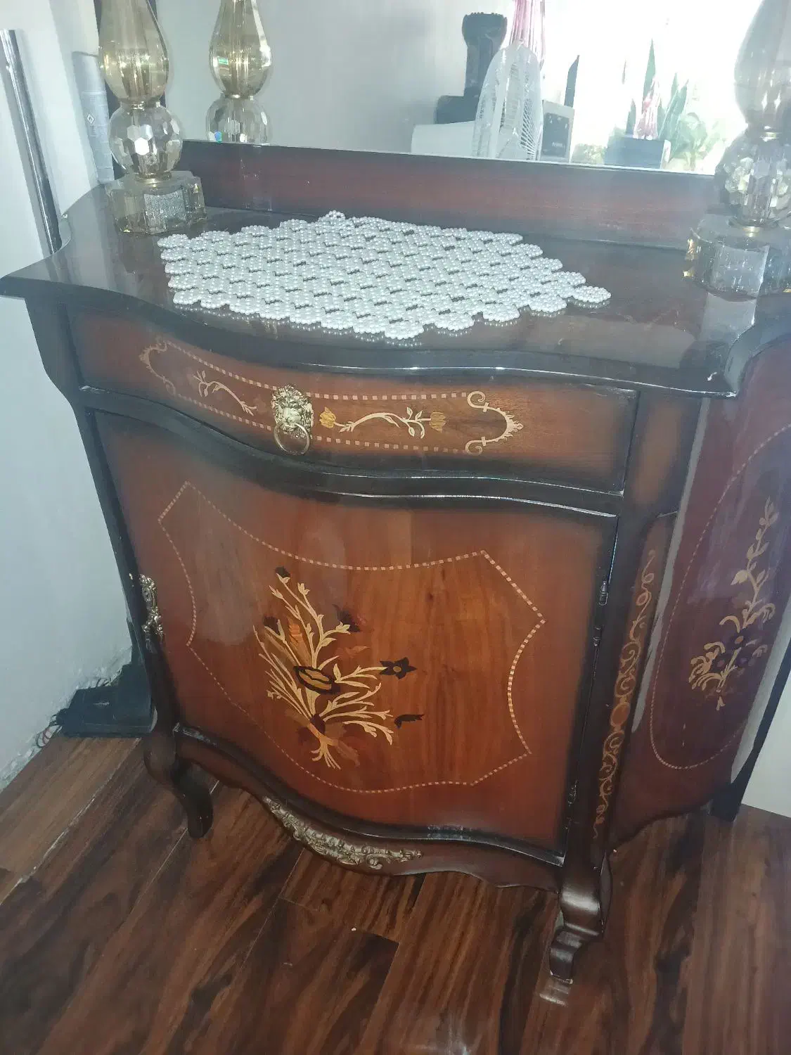 میز کنسول|بوفه، ویترین، کنسول|چهارباغ, |دیوار