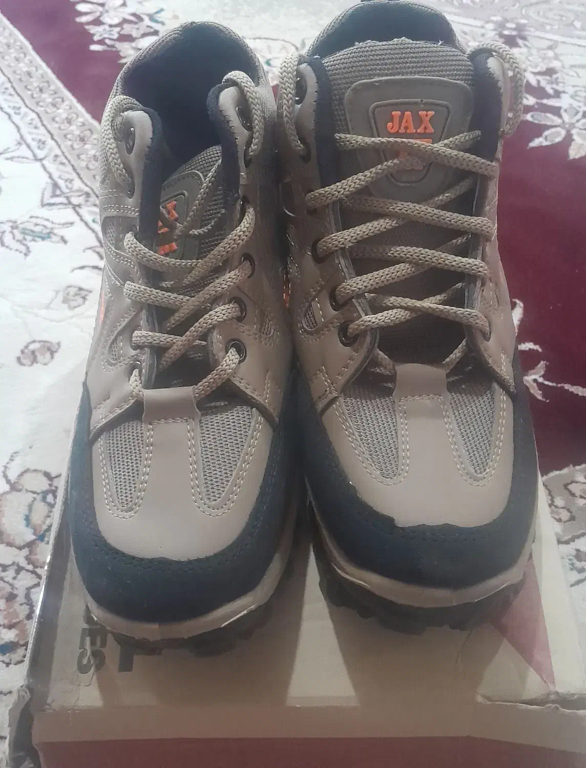 کفش|کیف، کفش، کمربند|ششده و قره بلاغ, |دیوار