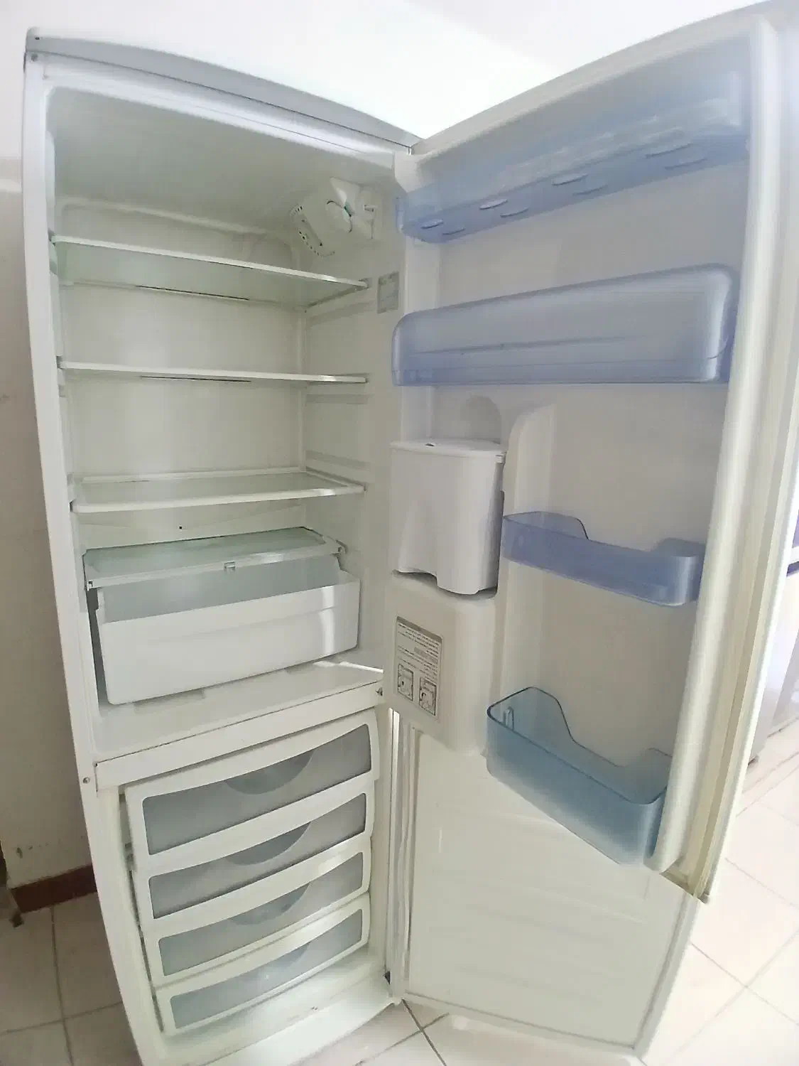 یخچال فریزر فیلور|یخچال و فریزر|مشکیندشت, |دیوار