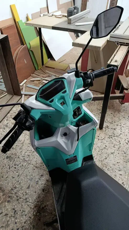 موتور به رنگ خاص به شرط مدل1402|موتورسیکلت|صومعه‌سرا, |دیوار