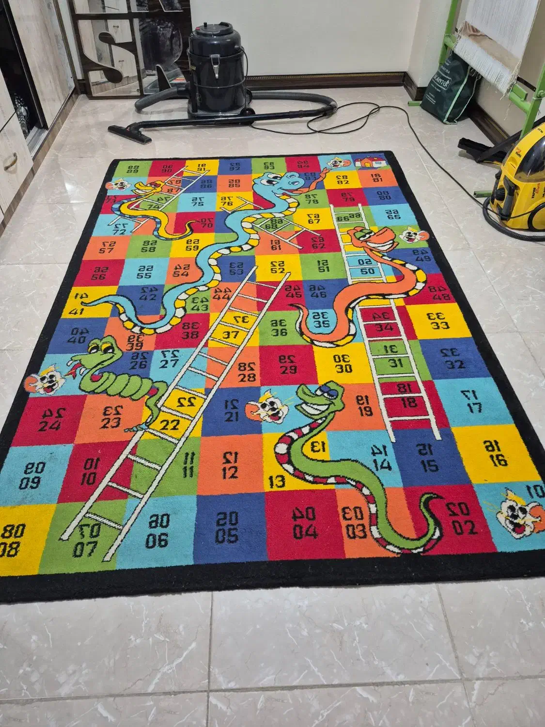 فرش کودک ۴ متری|فرش|شاهین‌شهر, نظامی|دیوار