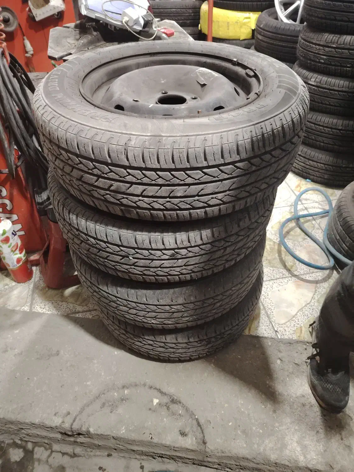 تایر 206 راناپلاس رینگ فولادی همراه قاپاق فابریکی|قطعات یدکی و لوازم جانبی|دهدشت, |دیوار