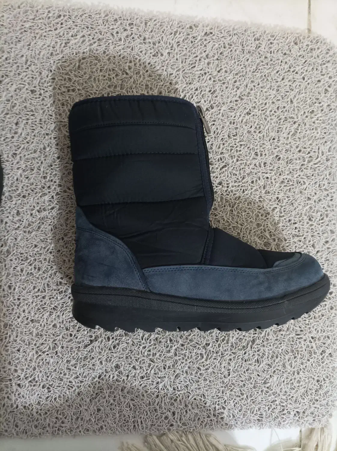 بوت کاپشنی سایز 35|کیف، کفش، کمربند|تهران, مختاری|دیوار