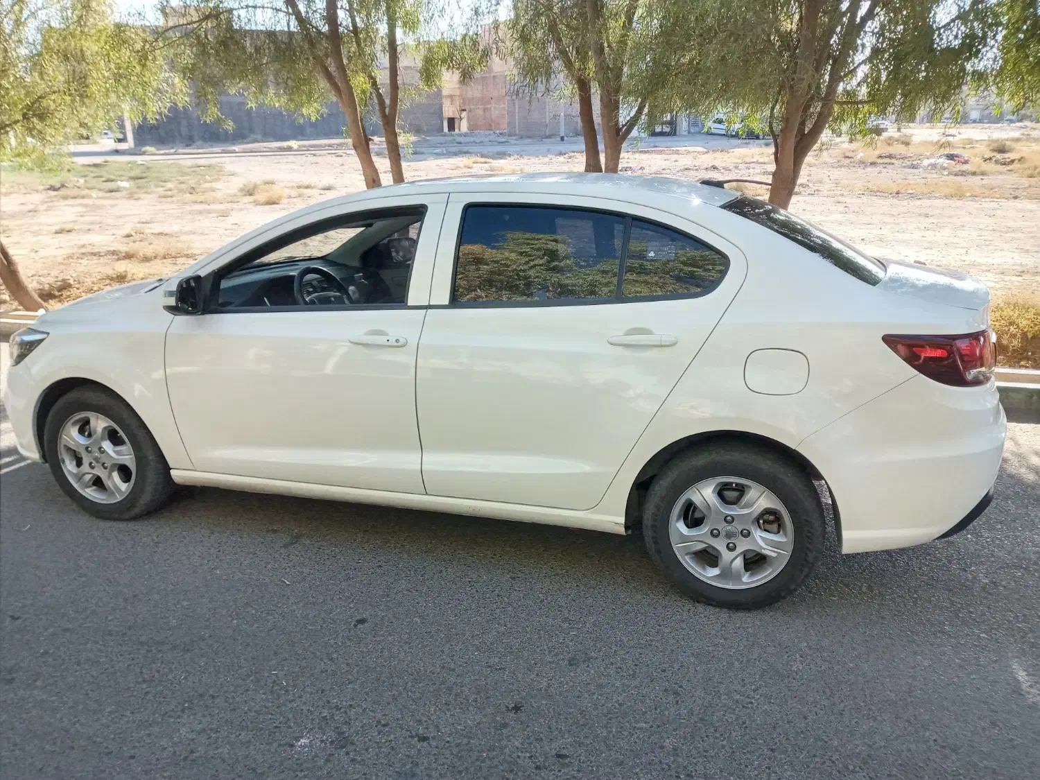 شاهین جی ساندروف دار|خودرو سواری و وانت|قم, محمد آباد|دیوار