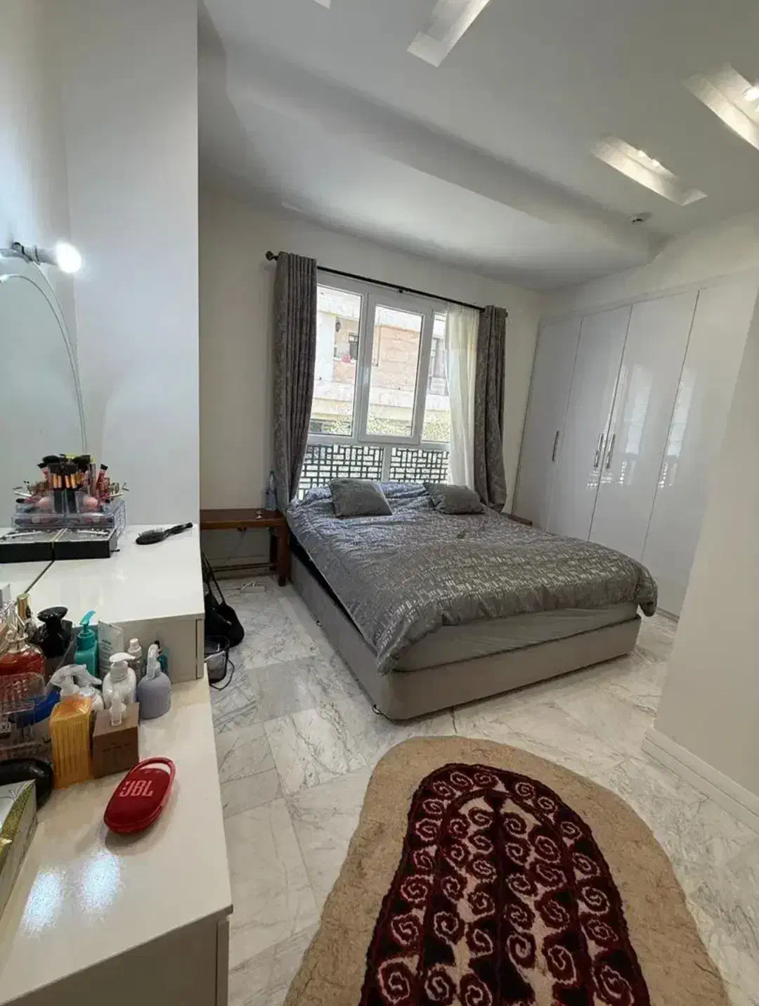 کرمان جنوبی / 95 متر 2 خواب / رو به آفتاب