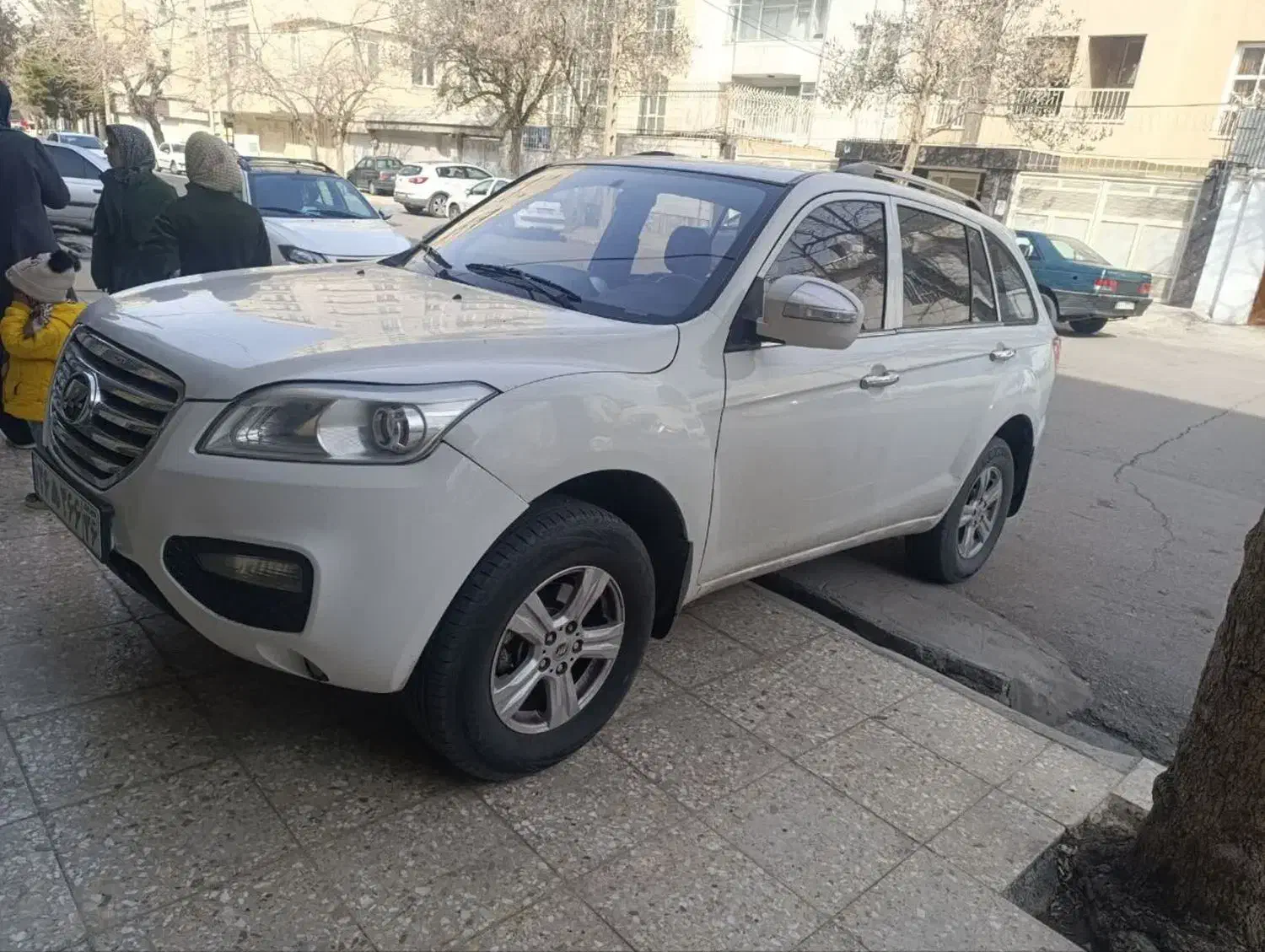 لیفانX60درحد تمیز|خودرو سواری و وانت|مشهد, هفده شهریور|دیوار