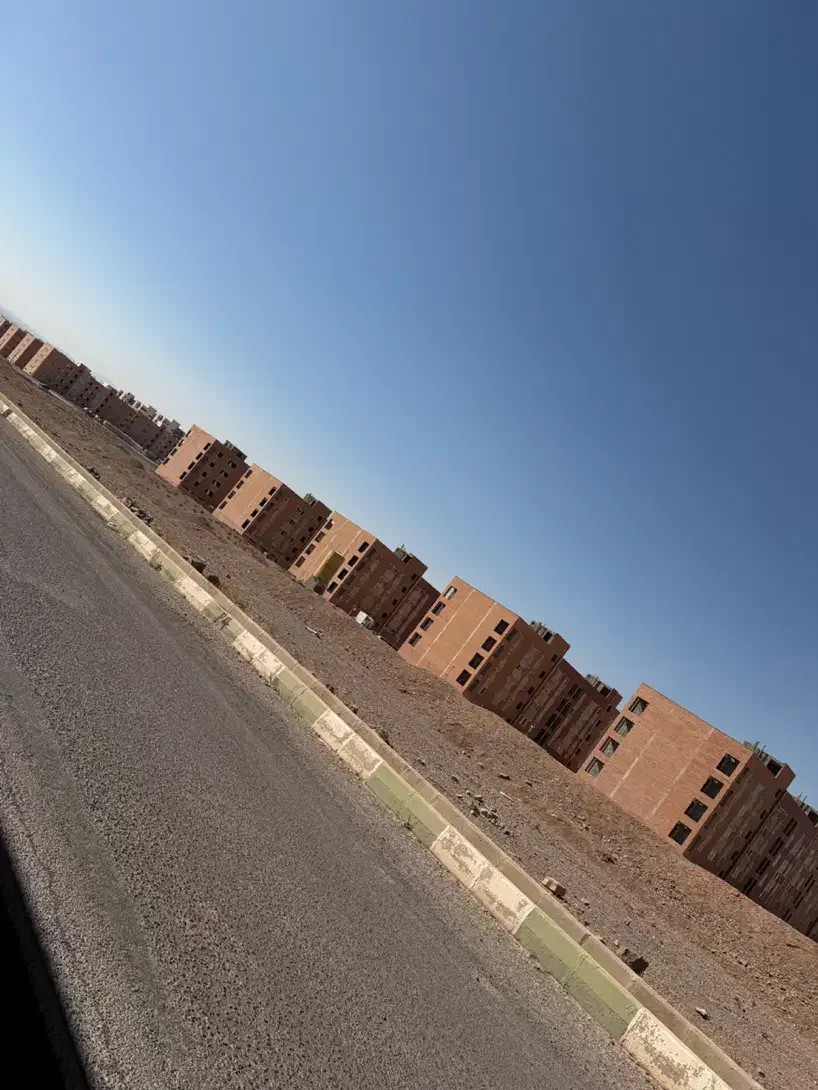 ما بهترین ها را برای شما در نظر گرفته ایم|فروش آپارتمان|پرند, فاز ۷|دیوار