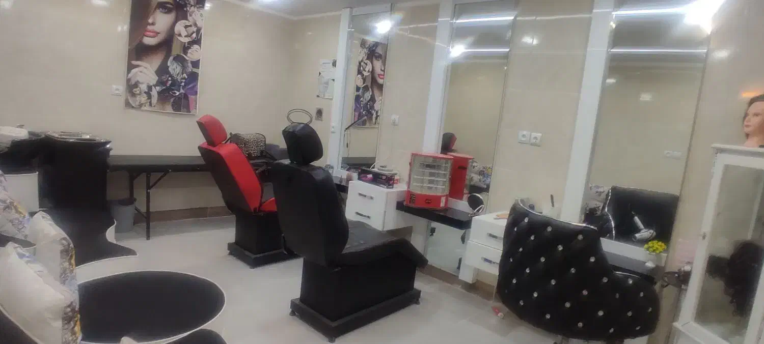 فروش وسایل آرایشگاه زنانه|آرایشگاه و سالن‌های زیبایی|اقلید, |دیوار