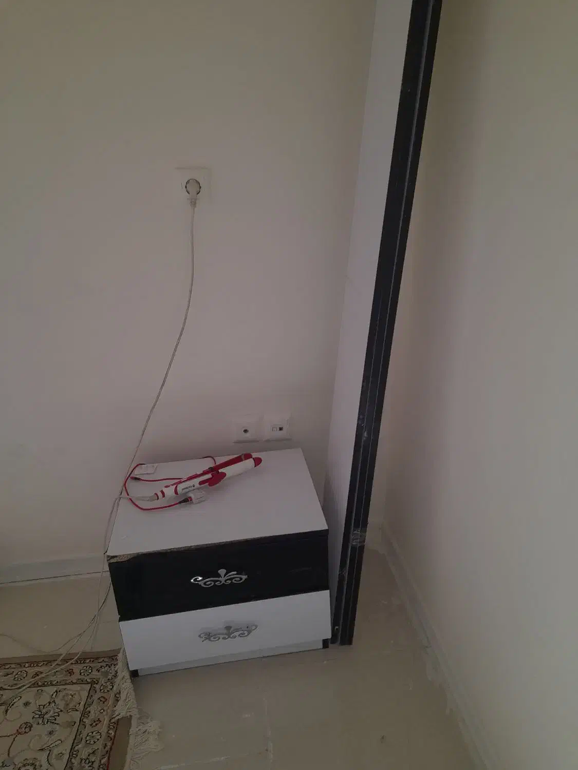 تخت دونفره با دوتا پاتختی و خوشخواب ،|تخت و سرویس خواب|محمدیه-قزوین, |دیوار