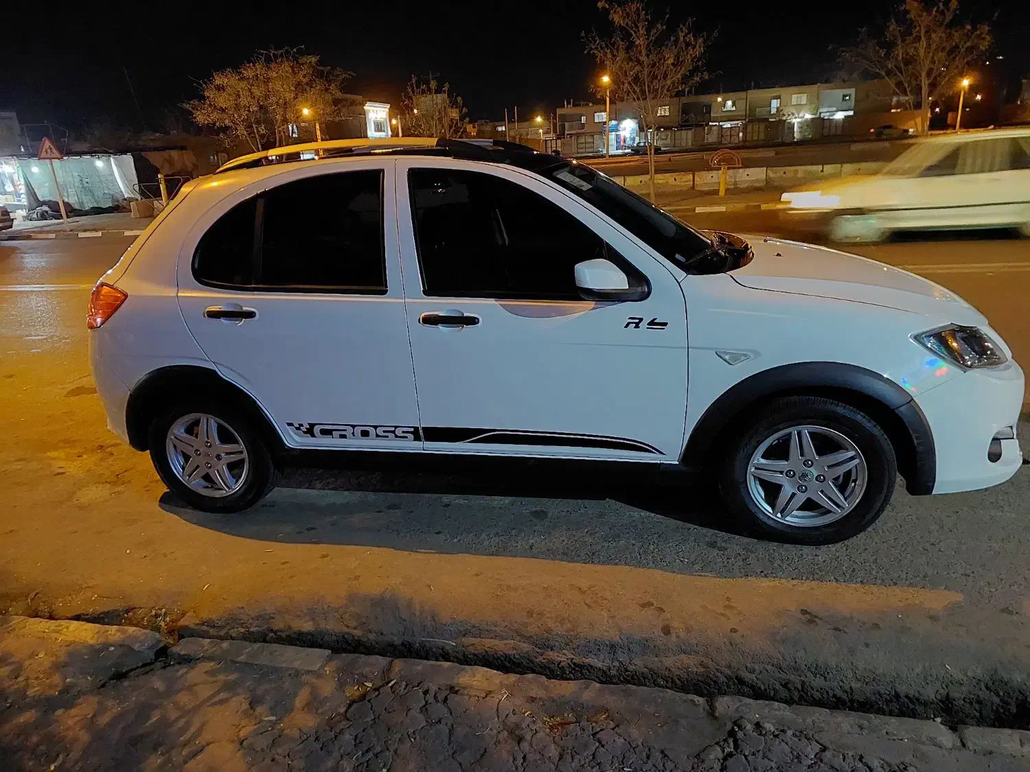 کوییک r مدل ۹۹ بدون رنگ تمیز|خودرو سواری و وانت|مشهد, کارگران|دیوار