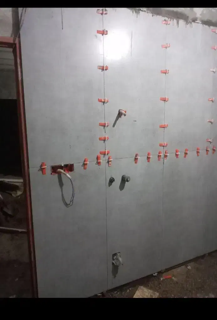 بازسازی تخریب کاشی وسرامیک کارکاشی کاری گچ کار سنگ|خدمات پیشه و مهارت|تهران, جنت‌آباد شمالی|دیوار