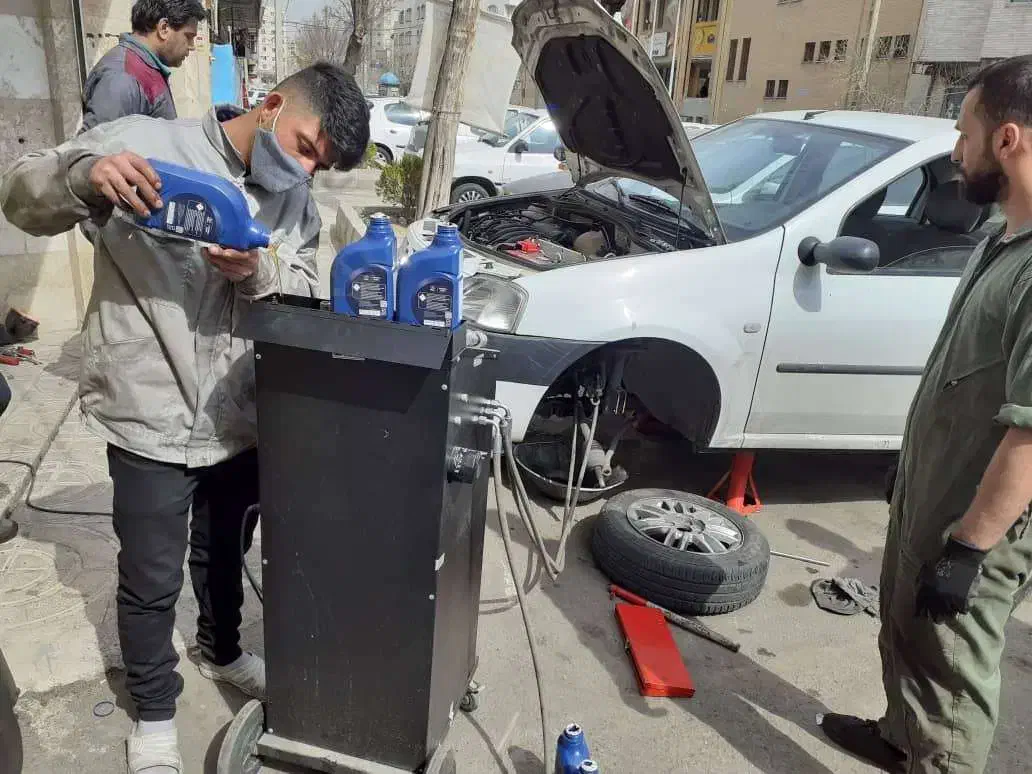 آموزش تعویض روغنی و آپاراتی آموزشگاه جلوبندی سازی|خدمات آموزشی|تهران, دانشگاه شریف|دیوار