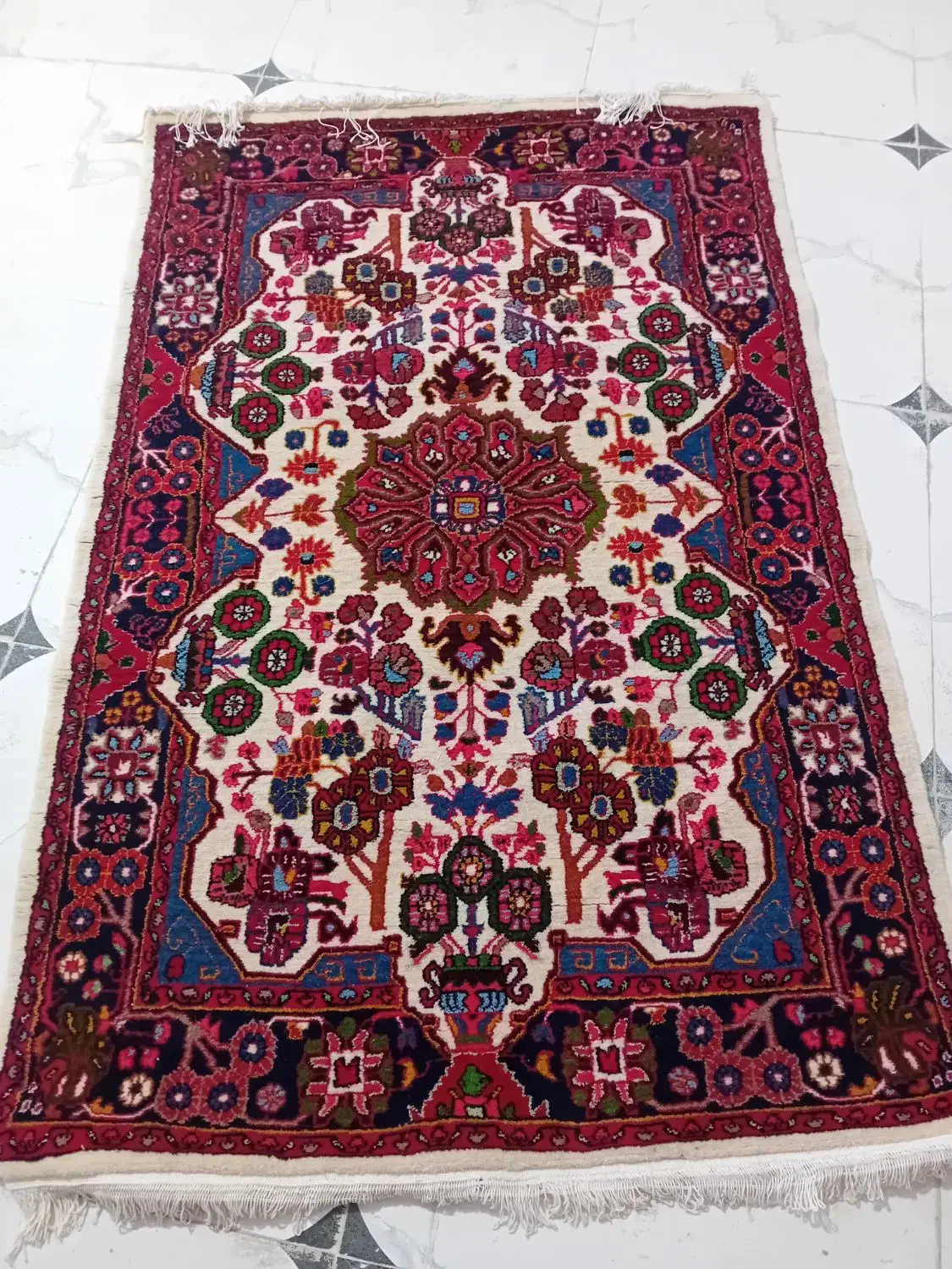 فرش دستبافت|فرش|نهاوند, |دیوار