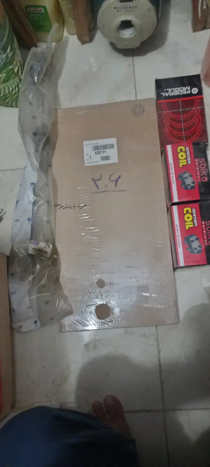 تعدادی لوازم یدکی پژو مارک اصلی|قطعات یدکی و لوازم جانبی|شاهین‌شهر, مخابرات (شهید بهشتی)|دیوار