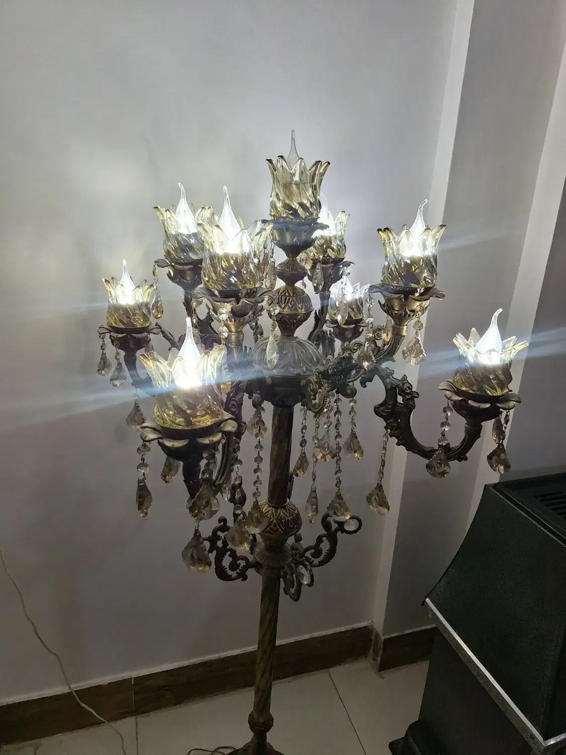 آباژور یا کنار سالنی یا چلچراغ|چراغ خواب و آباژور|مشهد, طبرسی شمالی|دیوار