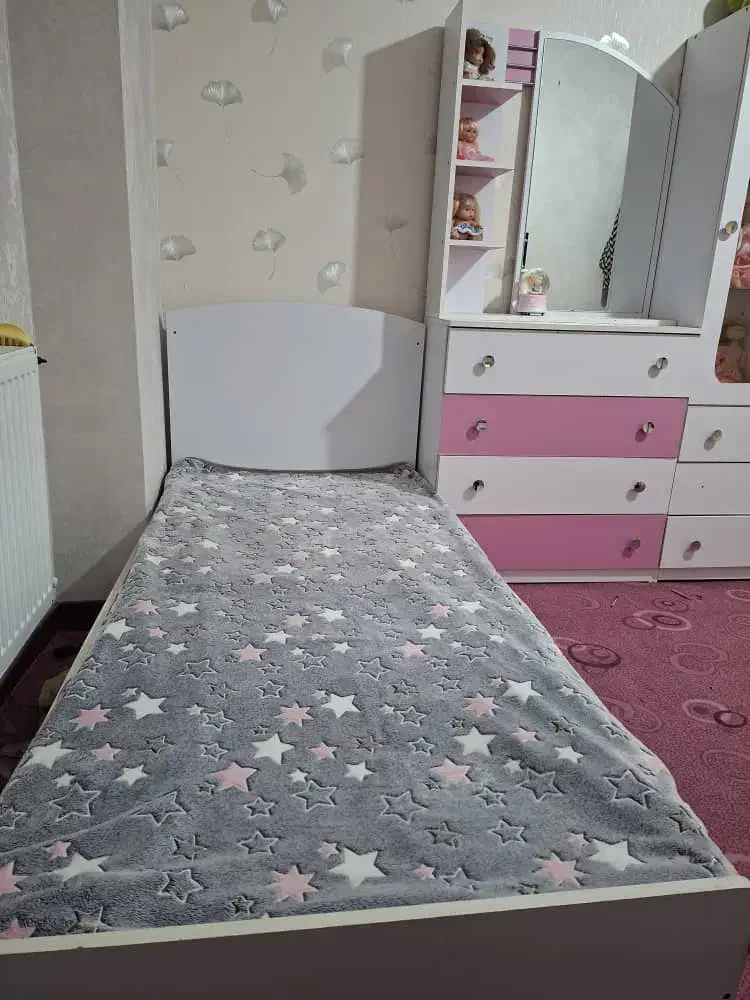 سرویس چوب کامل کودک|تخت و سرویس خواب|گرمسار, |دیوار