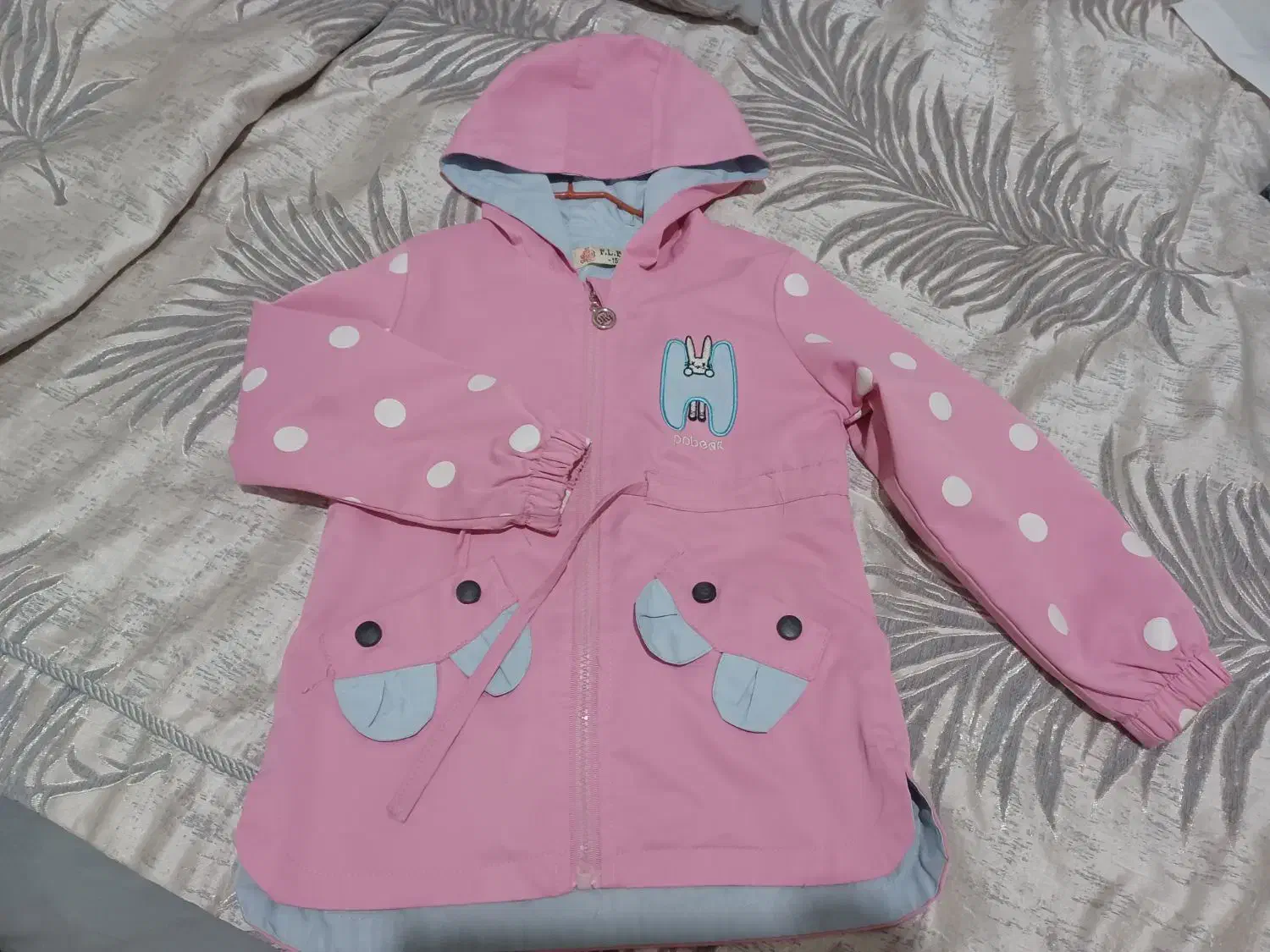 دوعدد بارانی دخترانه|کفش و لباس بچه|اسلامشهر, شهرک لاله|دیوار