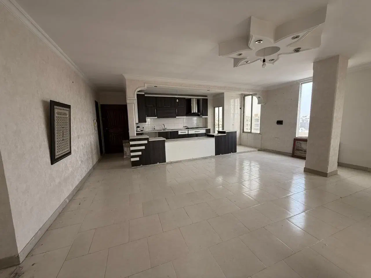 ۹۵ متر ۲ خواب سیادت|فروش آپارتمان|گرمسار, |دیوار