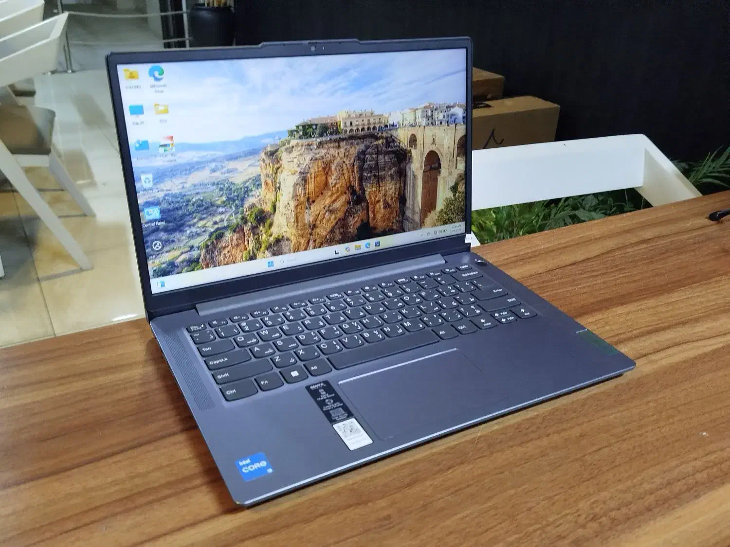 لپتاپ زیبا و باریک Lenovo اوپن باکس نسل ۱۳|رایانه همراه|شیراز, فرگاز|دیوار