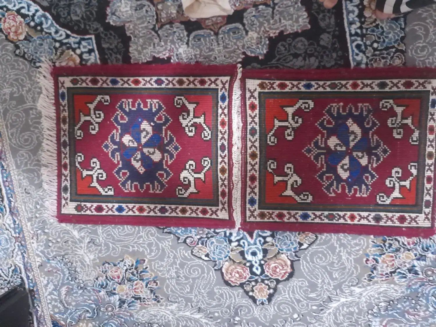 فرش دستباف|فرش|گلستان (تهران), |دیوار