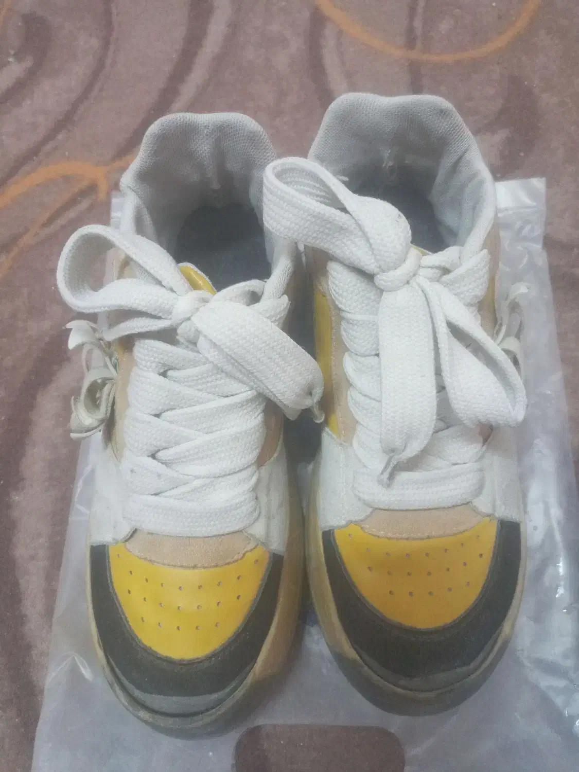 چند جفت کفش سایز ۳۷|کیف، کفش، کمربند|بهبهان, |دیوار