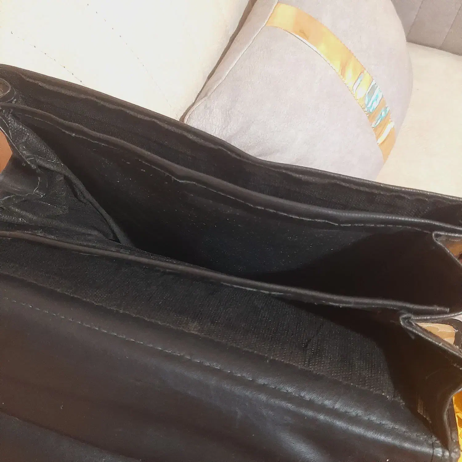 کیف مدرسه یااداری|کیف، کفش، کمربند|کرج, کرج نو|دیوار