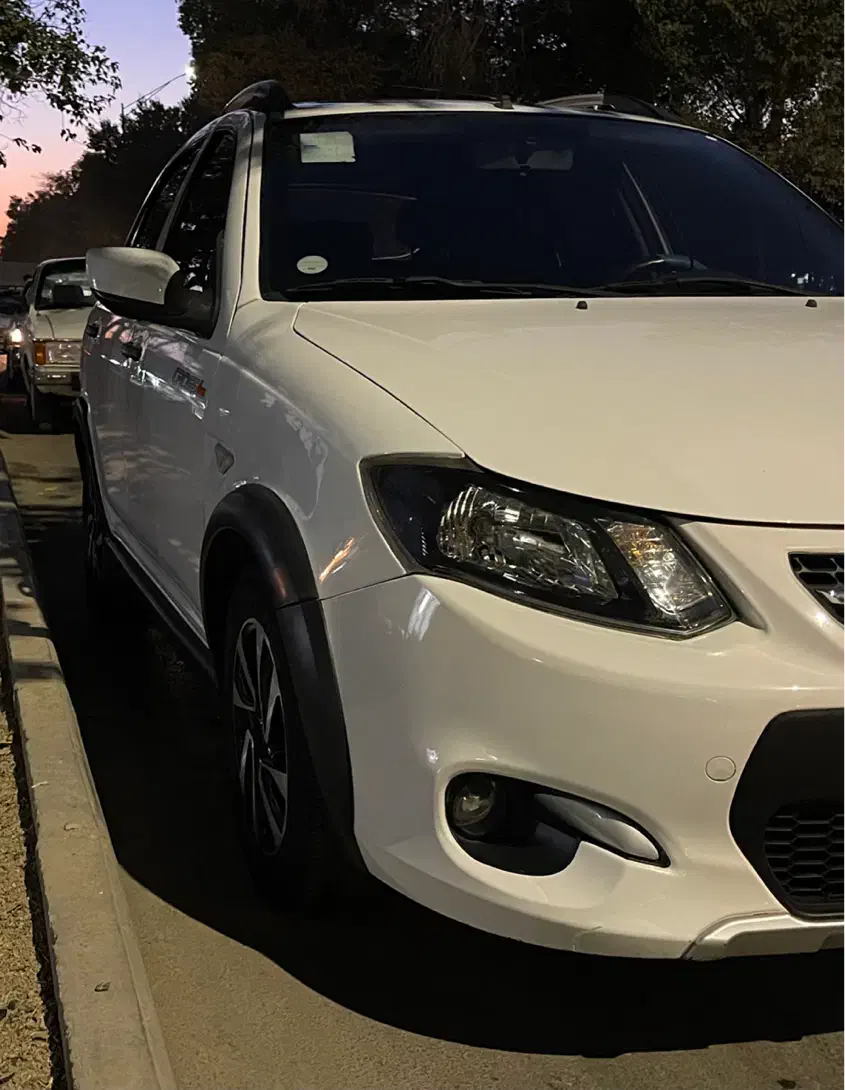 کوییک به رویت صفر|خودرو سواری و وانت|اصفهان, شهرک کاوه|دیوار