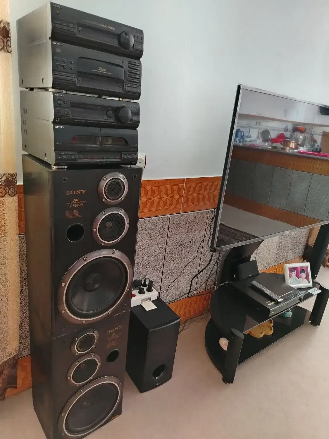 صوتی کاست سی دی آمپلی|سیستم صوتی خانگی|بروجرد, |دیوار