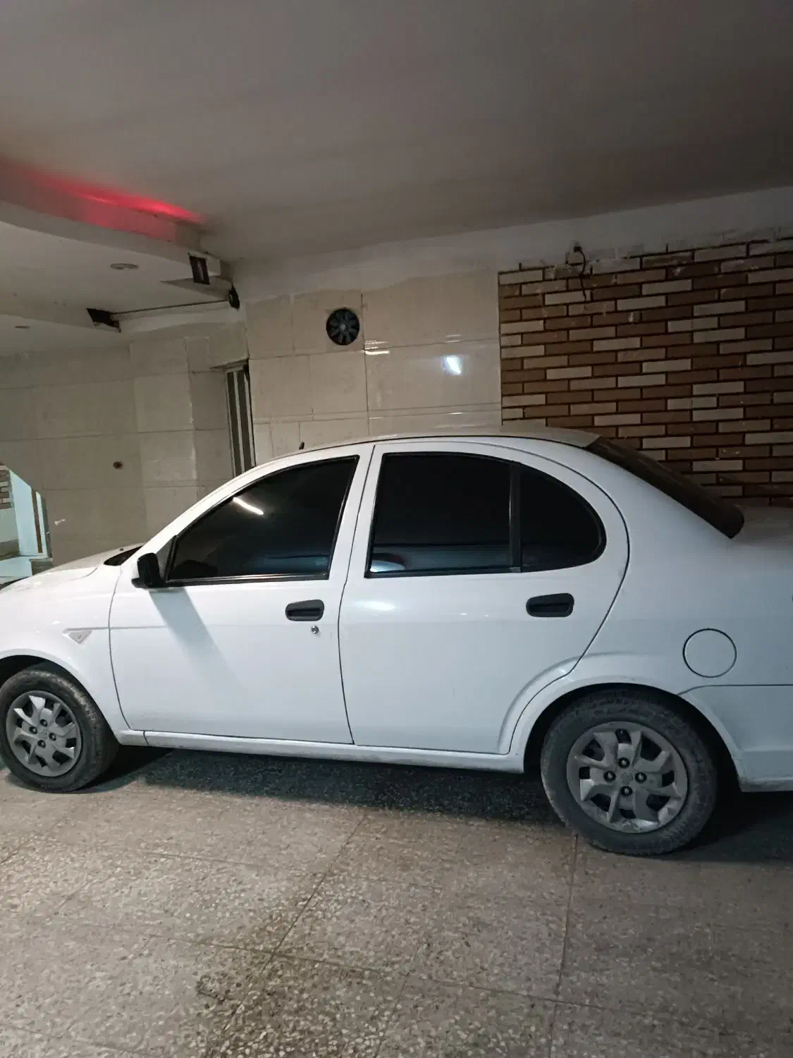 ساینا مدل ۹۸|خودرو سواری و وانت|بهبهان, |دیوار