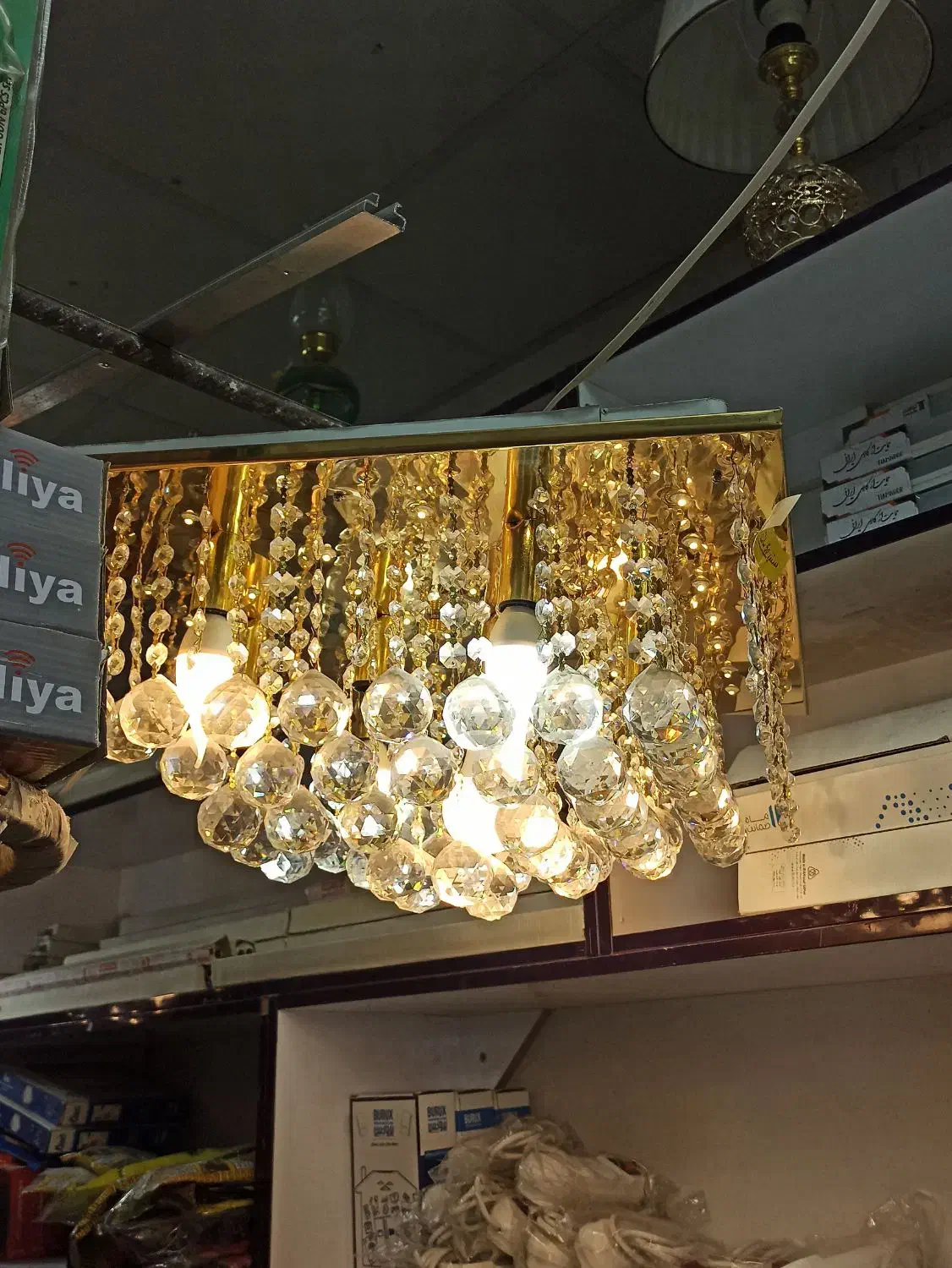 لوستر وآباژور|لوستر و چراغ آویز|زاهدان, |دیوار