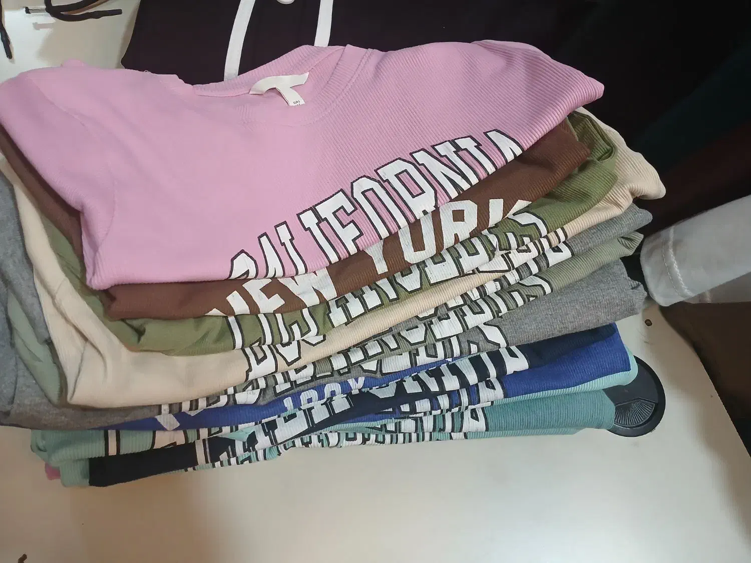 کراپ وارداتی درجه یک|لباس|شهریار, شهریار|دیوار