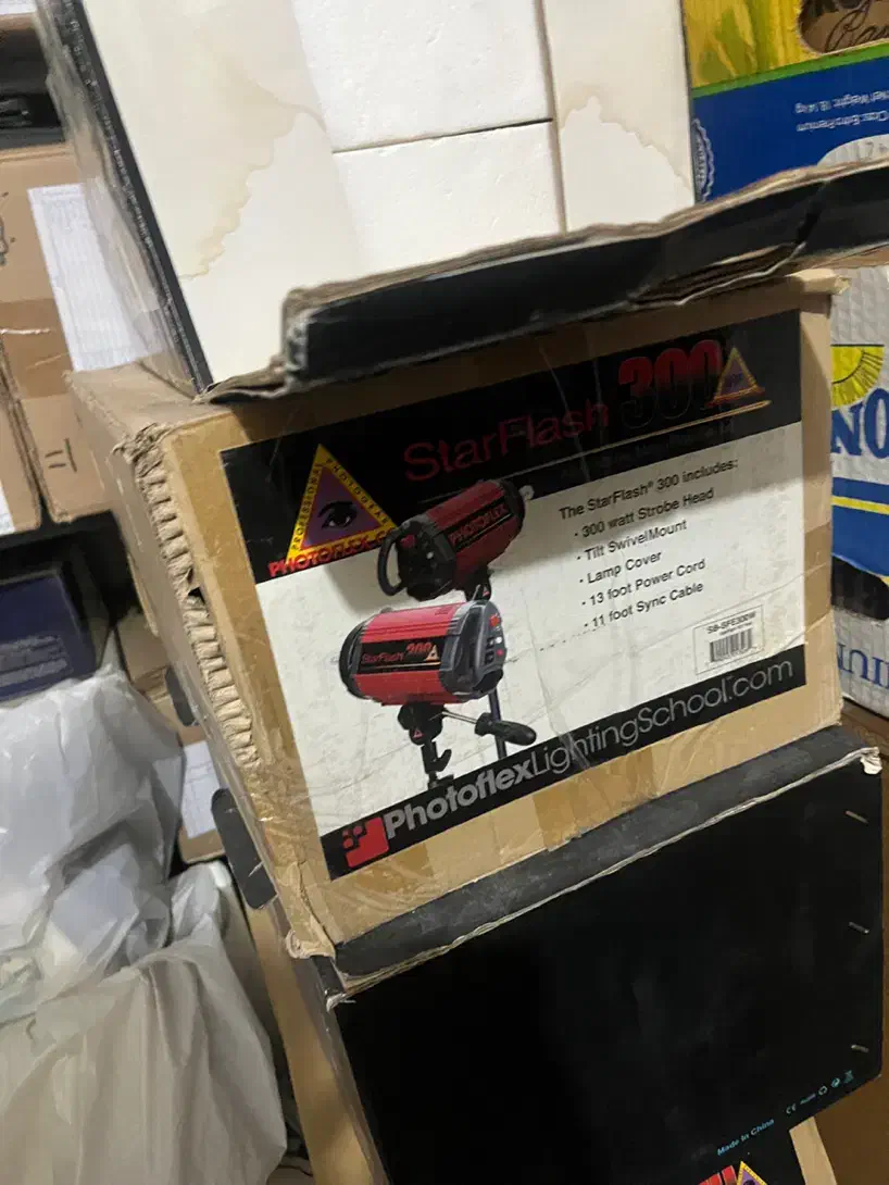 ست فلاش استارفلاش در حد نو|دوربین عکاسی و فیلمبرداری|تهران, قیطریه|دیوار