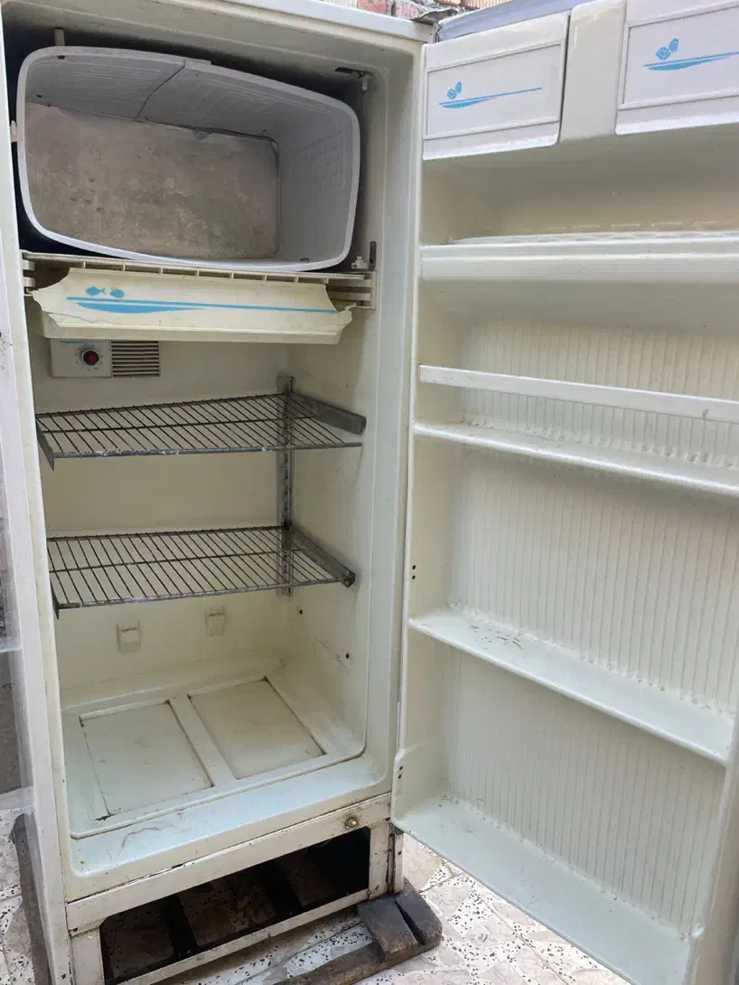 یخچال قدیمی|یخچال و فریزر|ایرانشهر, |دیوار