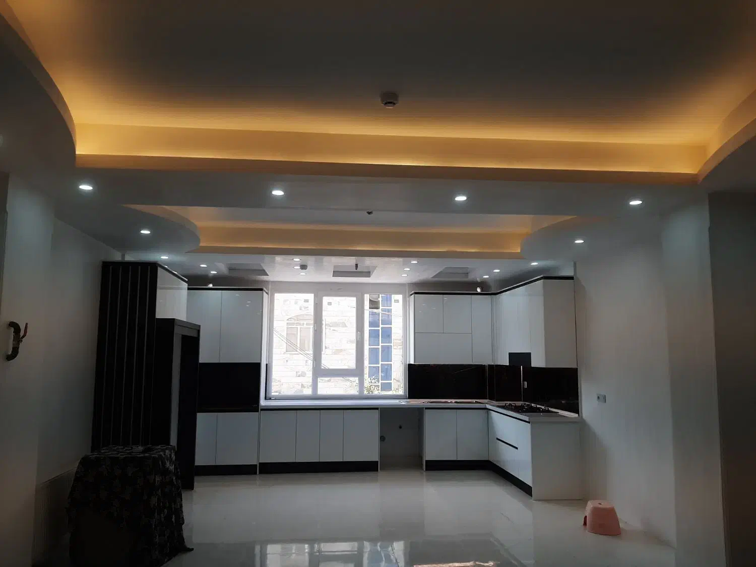 آپارتمان ۹۰ متری جنوبی طبقه اول باغ نرده|اجارهٔ آپارتمان|اسلام‌شهر, مطهری|دیوار