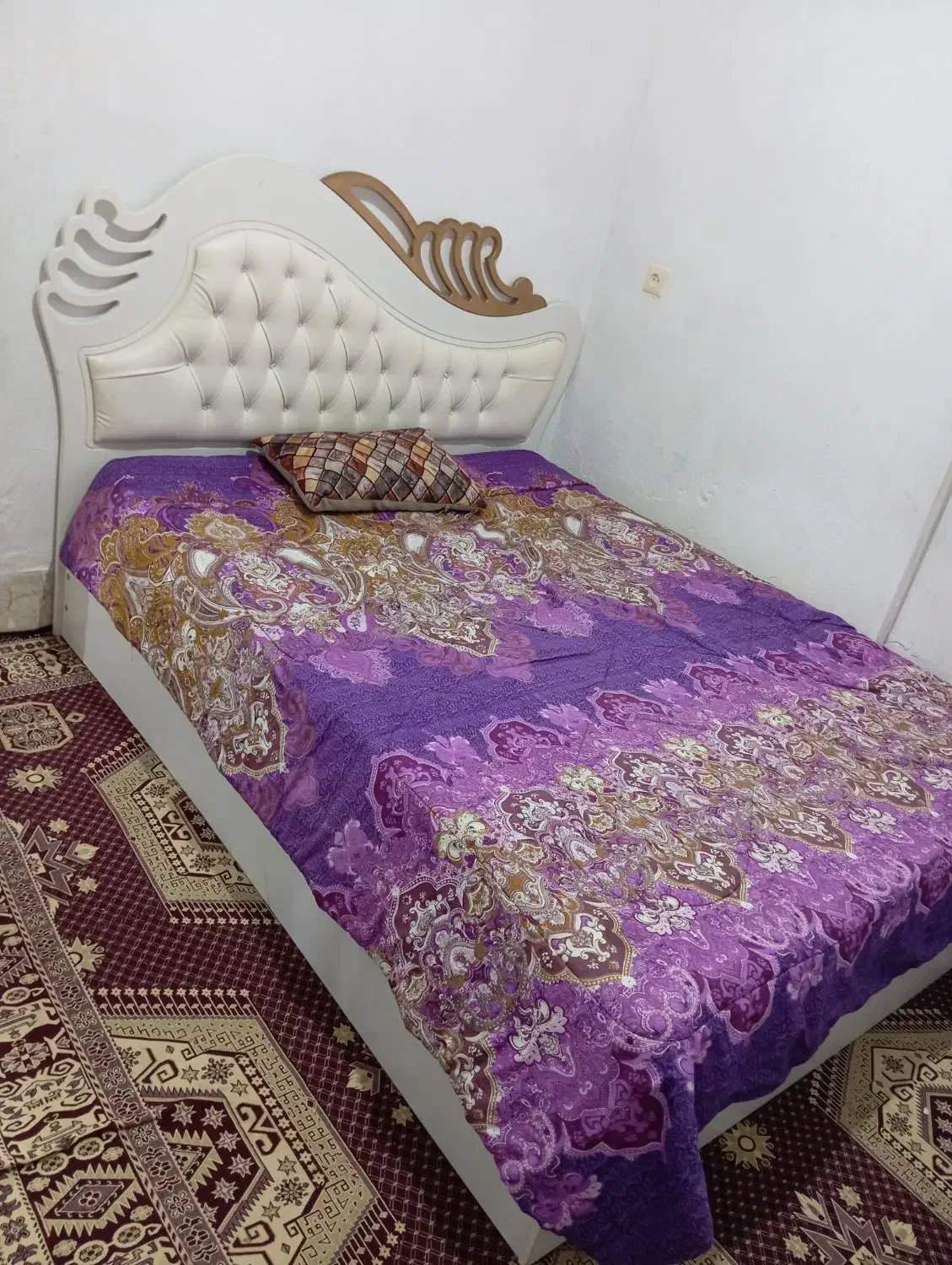 تخت دونفره|تخت و سرویس خواب|قرچک, مهدیه|دیوار