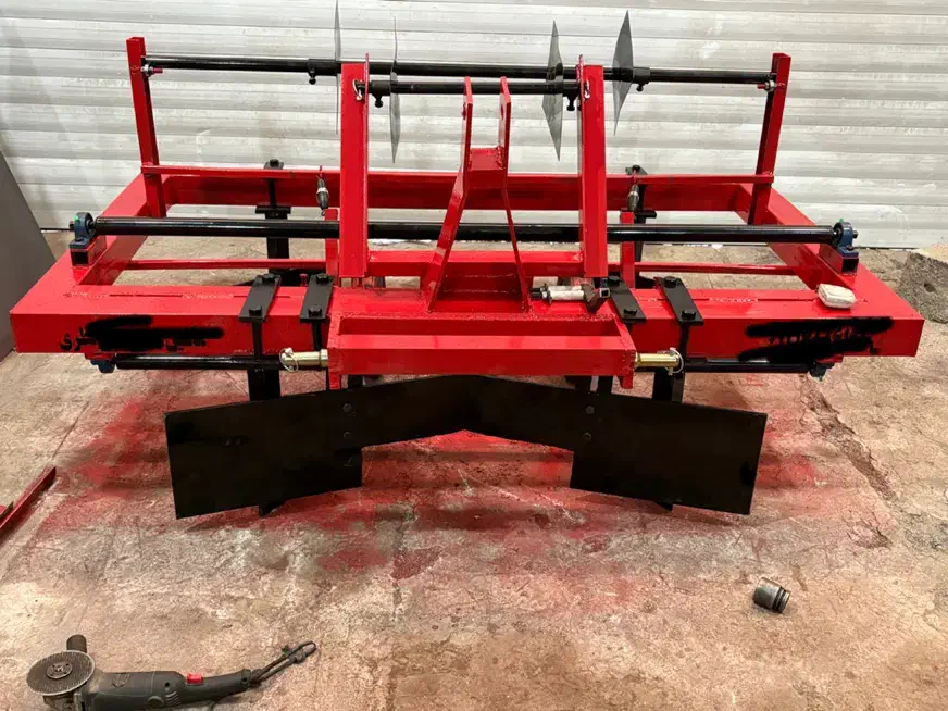 پلاستیک کش،مالچر ،گاو آهن ،چیزل،ادوات کشاورزی|عمدهفروشی|شاهینشهر, گرگاب|دیوار