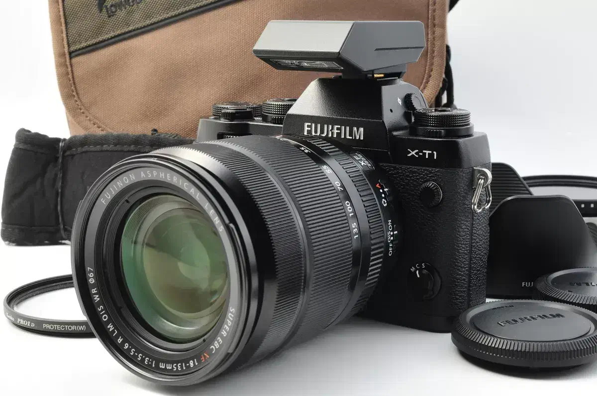 دوربین عکاسی فیلمبرداری فوجی فیلم Fujifilm xt1|دوربین عکاسی و فیلم‌برداری|تهران, تهرانپارس شرقی|دیوار