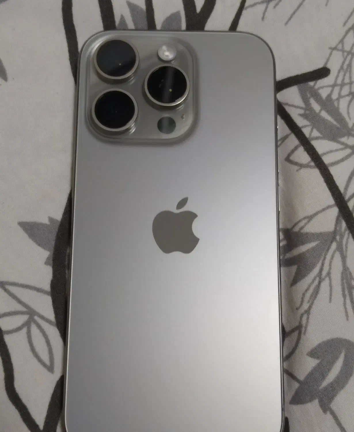 ایفون ۱۶ پرو ۱۲۸ تمیز|موبایل|یزد, |دیوار