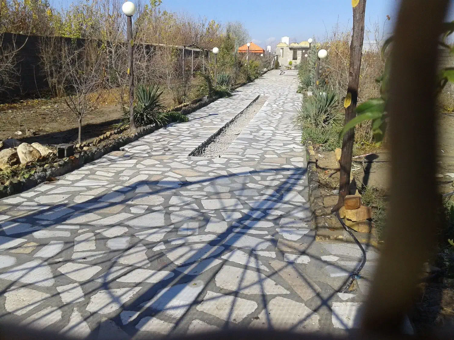 فروش سنگ لاشه ۴سانتی در ابعاد مختلف .|مصالح و تجهیزات ساختمان|مرودشت, ابوذر شمالی|دیوار