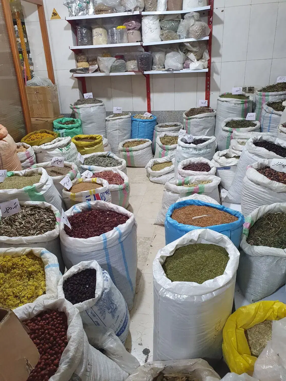 پخش عمده پودرژلاتین و جوش شیرین ونشاسته ذرت و غیره|خوردنی و آشامیدنی|تهران, تهرانسر مرکزی|دیوار